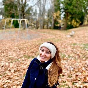 Meet your Posher, Sara